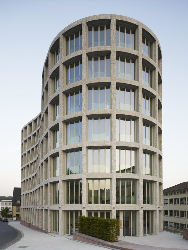 Immagine che rappresenta “Il Tronco” office building, un progetto di Architecture dello studio di architettura AMDL CIRCLE e Michele De Lucchi